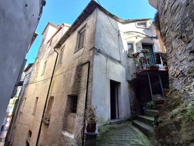 Appartamento in vendita a Borgomaro IM