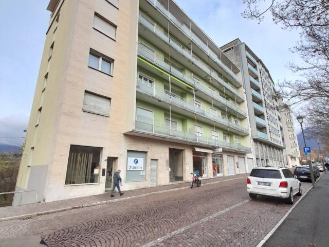 Appartamento in vendita a Borgosesia VC