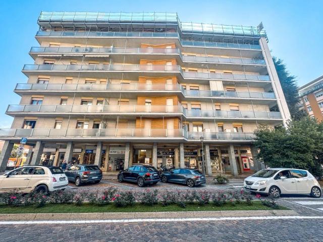 Appartamento in vendita a Borgosesia VC