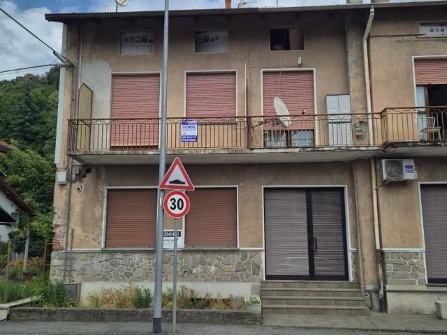 Appartamento in vendita a Borgosesia VC