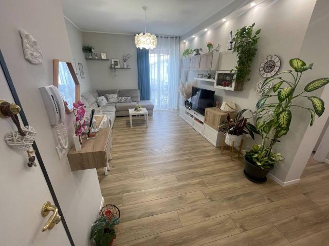 Appartamento in vendita a Bovisio Masciago