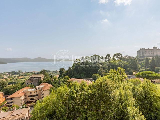 Appartamento in vendita a Bracciano