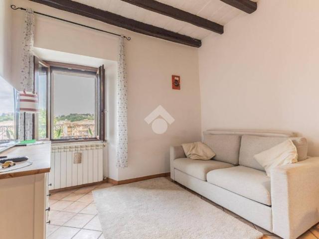 Appartamento in vendita a Bracciano RM