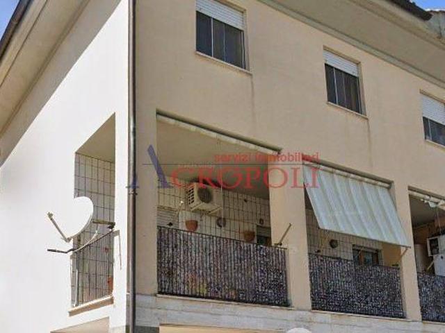 Appartamento in vendita a Bracciano RM