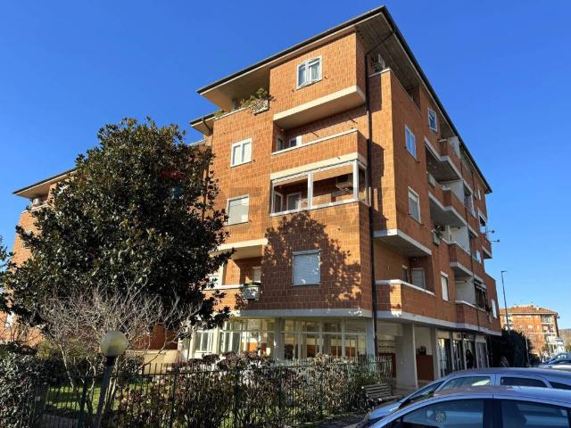 Appartamento in vendita a Bracciano RM