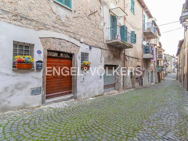 Appartamento in vendita a Bracciano RM