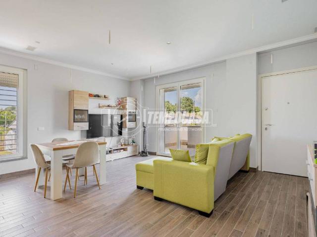 Appartamento in vendita a Bracciano RM