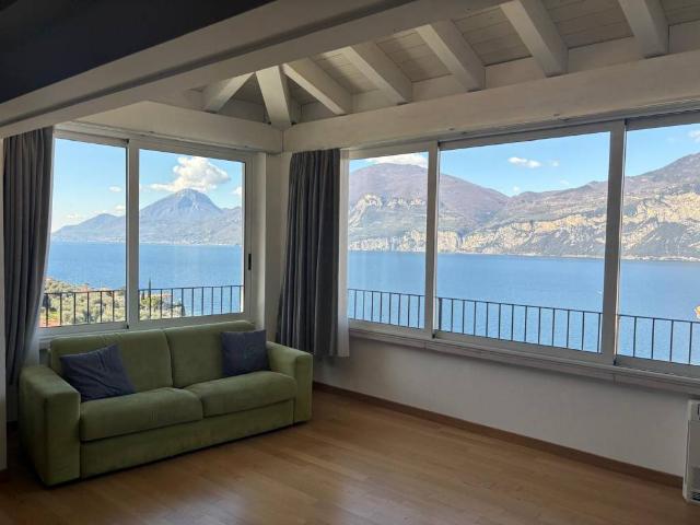 Appartamento in vendita a Brenzone sul Garda VR