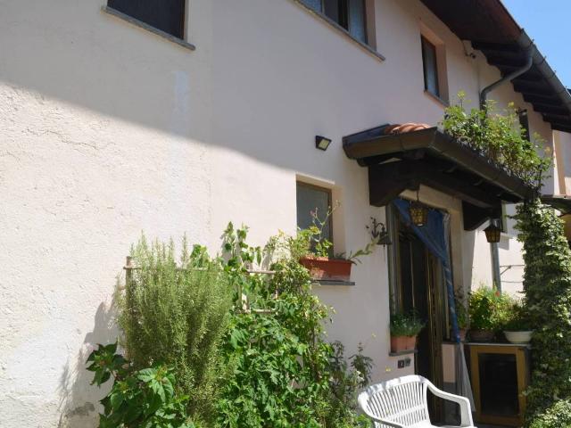 Appartamento in vendita a Brebbia VA
