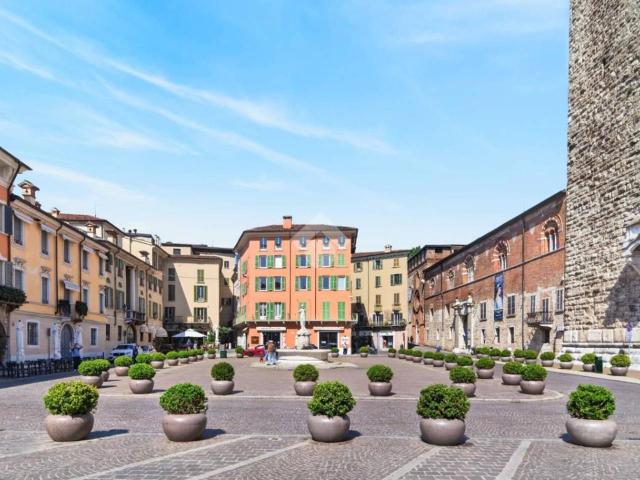 Appartamento in vendita a Brescia