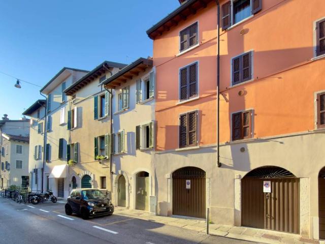 Appartamento in vendita a Brescia BS