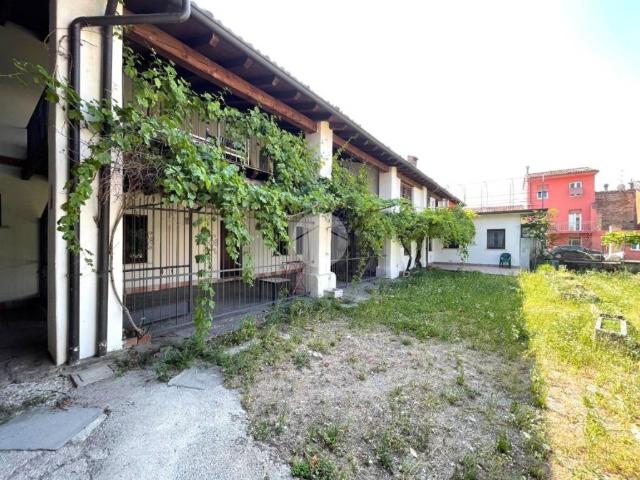 Appartamento in vendita a Brescia BS