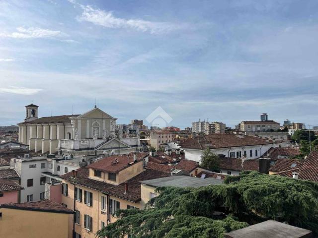 Appartamento in vendita a Brescia BS