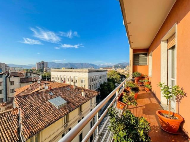 Appartamento in vendita a Brescia BS