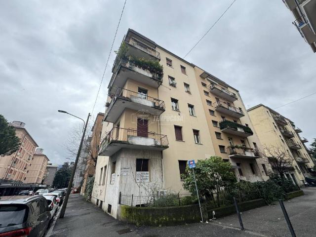 Appartamento in vendita a Brescia BS