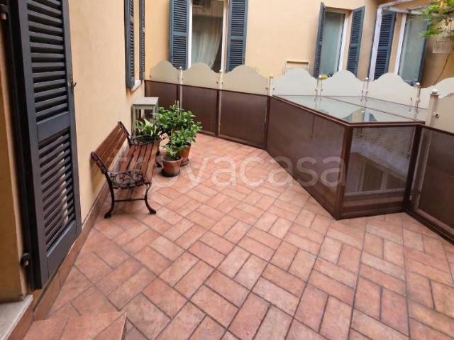 Appartamento in vendita a Brescia, Loggia Garibaldi