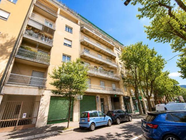 Appartamento in vendita a Brescia via Nicolò Tommaseo, Via Veneto Borgo Trento