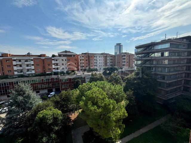 Appartamento in vendita a Brescia via Corfù, Brescia Due