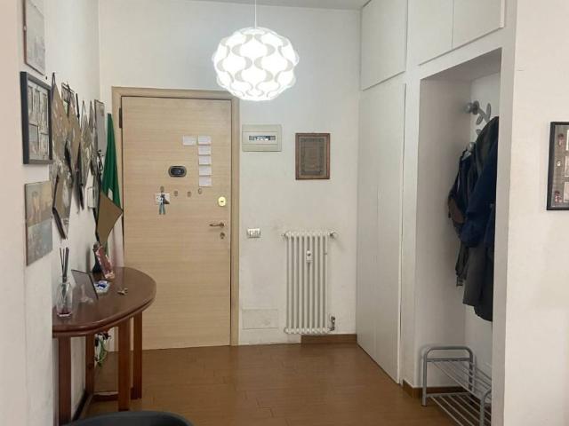 Appartamento in vendita a Bresso MI