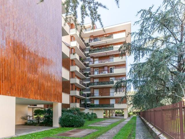 Appartamento in vendita a Bresso MI