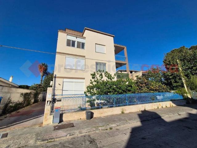 Appartamento in vendita a Brindisi BR