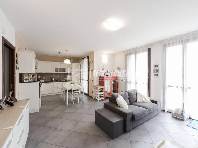 Appartamento in vendita a Briosco MB