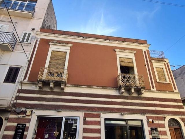 Appartamento in vendita a Bronte CT