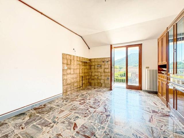 Appartamento in vendita a Brovello Carpugnino VB