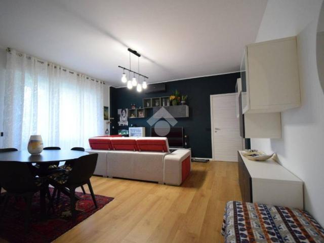 Appartamento in vendita a Brugherio MB