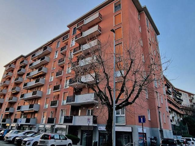 Appartamento in vendita a Brugherio MB