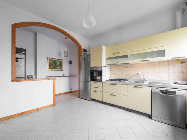 Appartamento in vendita a Brugherio MB