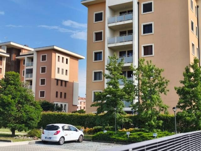 Appartamento in vendita a Brugherio MB