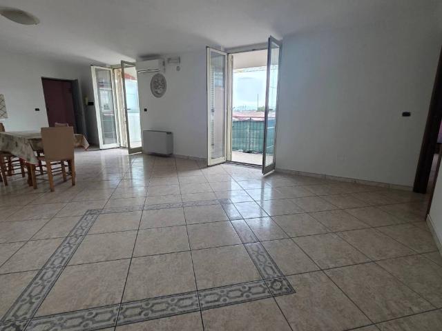Appartamento in vendita a Brusciano NA