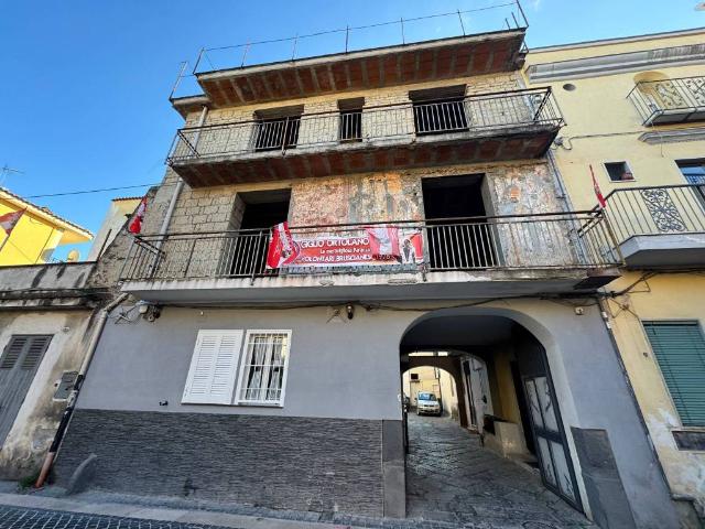 Appartamento in vendita a Brusciano NA