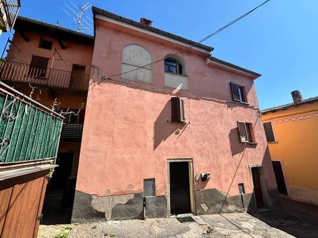 Appartamento in vendita a Cuasso al Monte VA