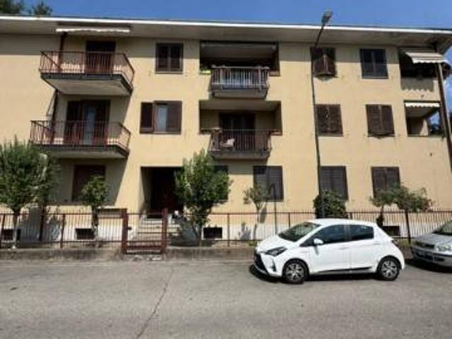 Appartamento in vendita a Cuggiono MI