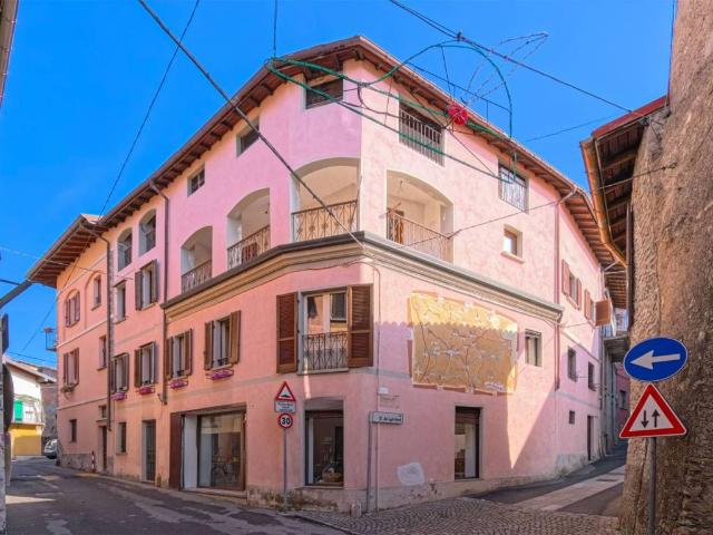 Appartamento in vendita a Cunardo VA