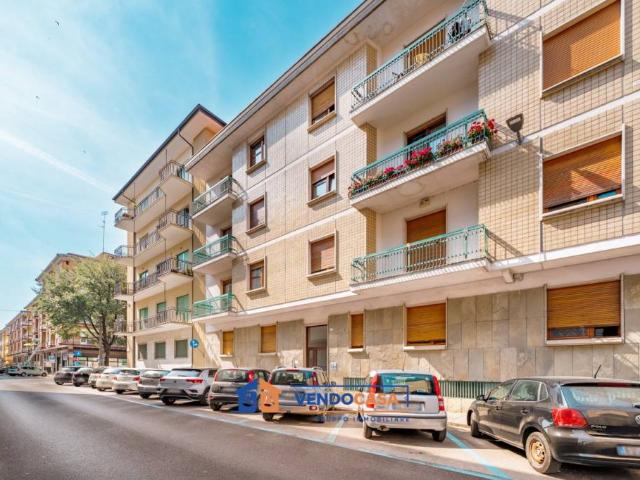 Appartamento in vendita a Cuneo, Centro