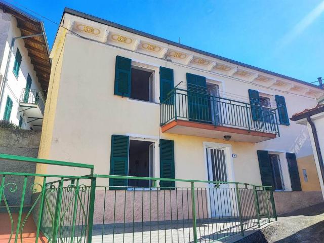 Appartamento in vendita a Cabella Ligure AL