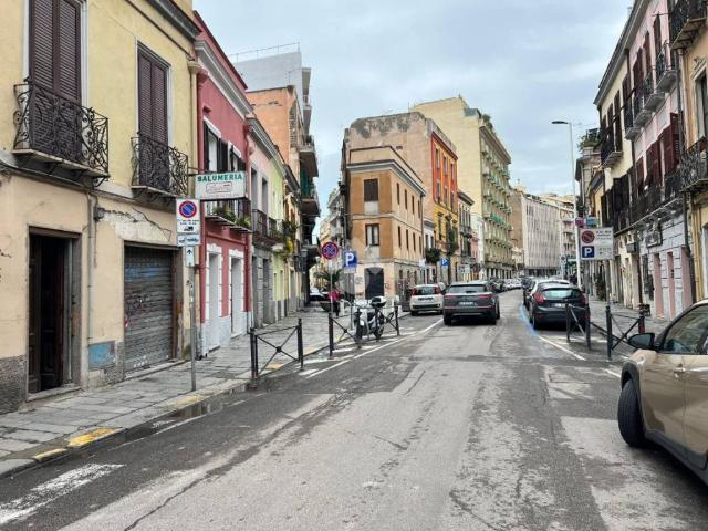 Appartamento in vendita a Cagliari CA