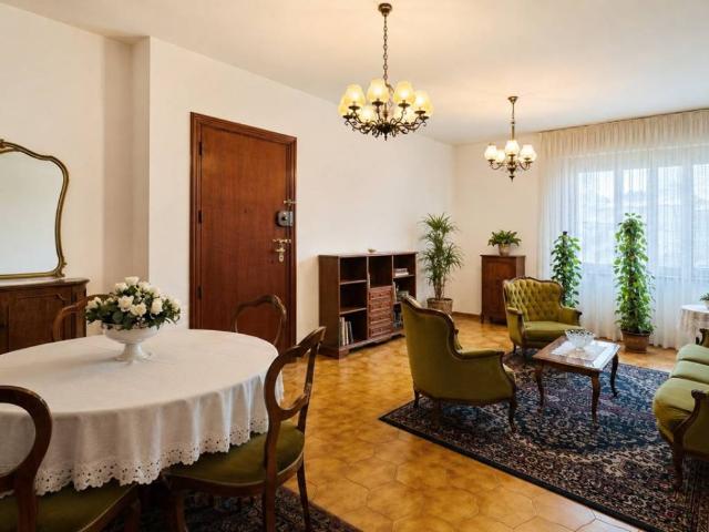 Appartamento in vendita a Cagliari CA