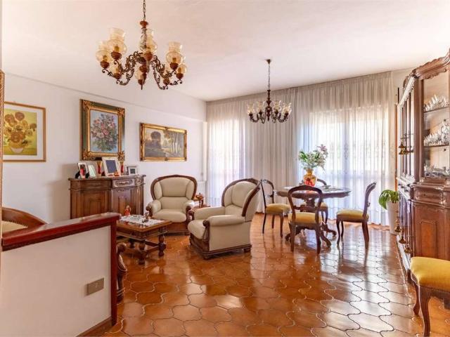 Appartamento in vendita a Cagliari CA