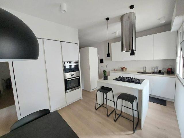 Appartamento in vendita a Cagliari CA