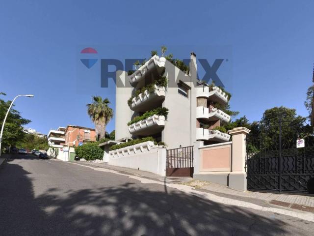 Appartamento in vendita a Cagliari CA