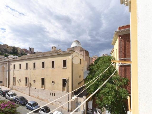 Appartamento in vendita a Cagliari CA
