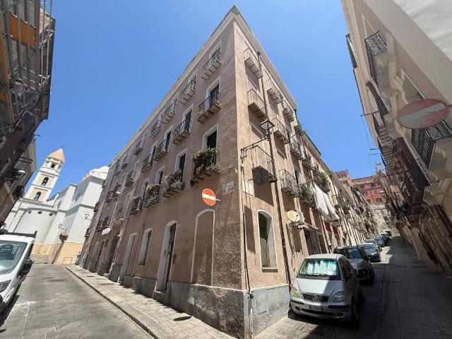 Appartamento in vendita a Cagliari CA
