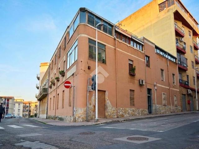 Appartamento in vendita a Cagliari CA