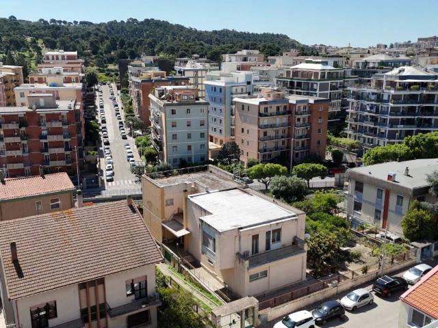 Appartamento in vendita a Cagliari CA
