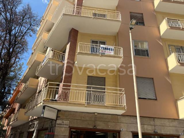 Appartamento in vendita a Cagliari via Dante Alighieri, San Benedetto