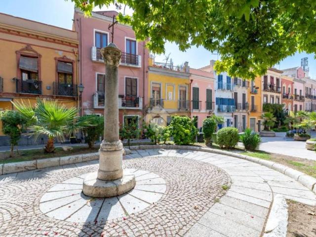 Appartamento in vendita a Cagliari via San Domenico, 83, Villanova